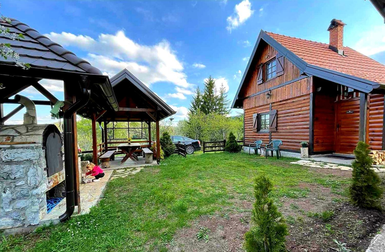 Others 4, Brvnare Na Brdu, Bajina Bašta