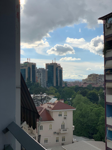 4, Haris Apartment Tirana no.2, Tiranës