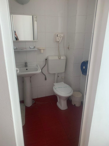Bathroom 2, Motel Prietenia, Giurgiu