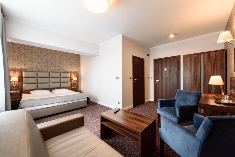 Bedroom 2, Hotel Nowy Dwor, Trzebnica