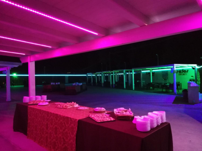 Food & Drinks, Motel Kratos, Cosenza