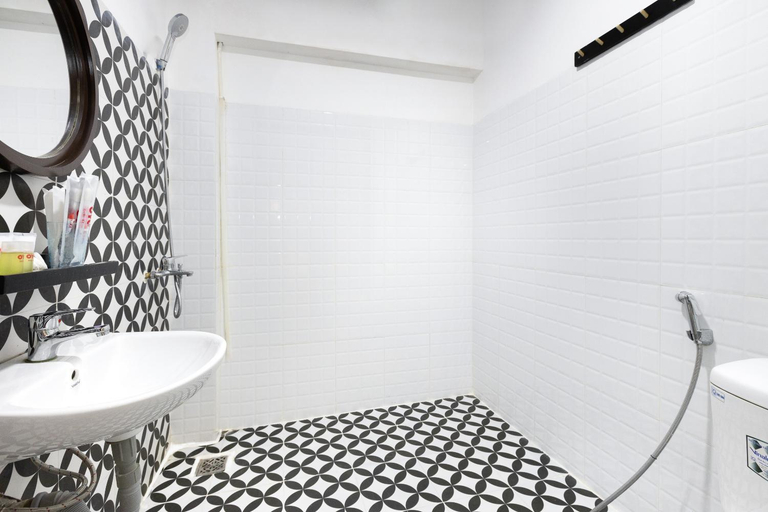 Bathroom 4, GIS Hotel Nha Trang & Motorbike Rental, Nha Trang
