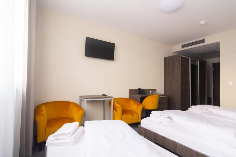 Bedroom 2, Lifestyle Hotel Leithana, Bruck an der Leitha