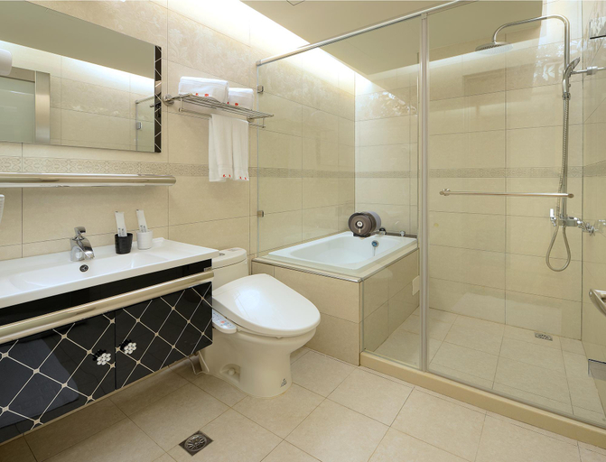 Bathroom 5