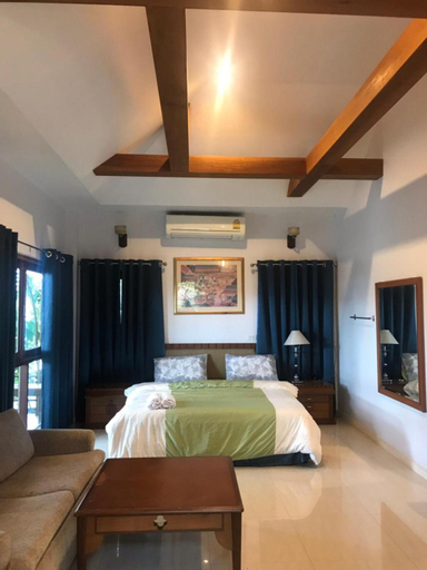 Bedroom 9