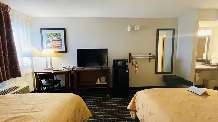 Bedroom 4, Quality Inn Madison West, Dane