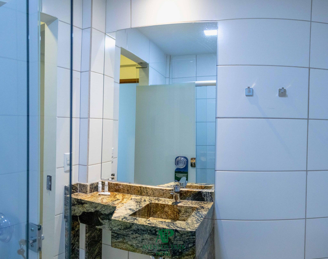 Bathroom, Avenida Park Hotel, Iturama