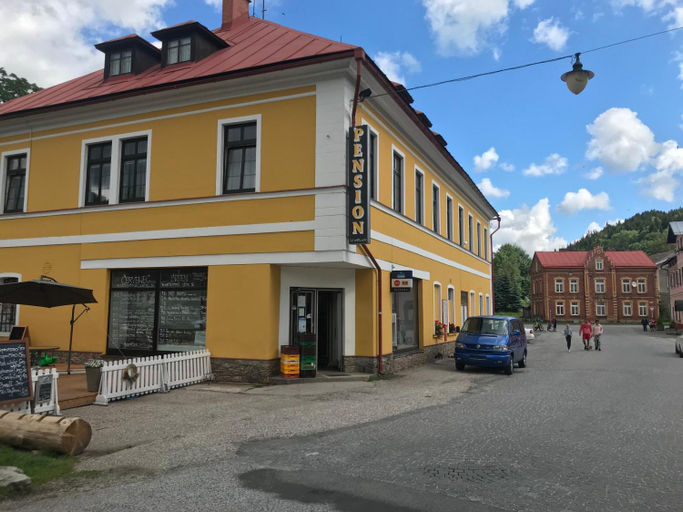 Others 5, Penzion U Hlavacu, Trutnov