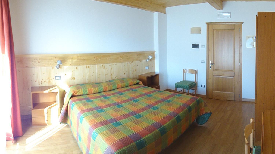 Bedroom 2, Albergo Ristorante Baraglia, Sondrio