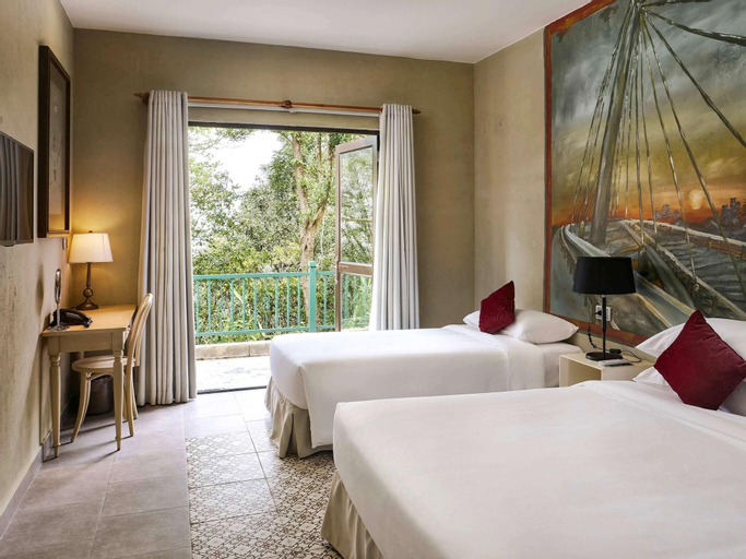 Bedroom 21