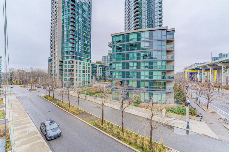 Exterior & Views 2, RivetStays - The Maple, Toronto