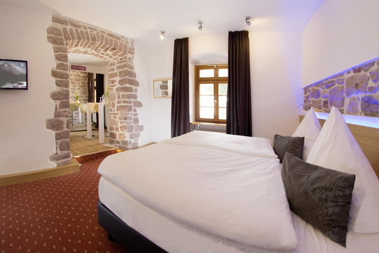 Bedroom, Landgasthof Konig Von Preussen, Karlsruhe