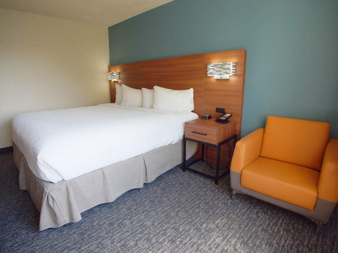 Bedroom 3, Ramada By Wyndham Coeur D'Alene, Kootenai