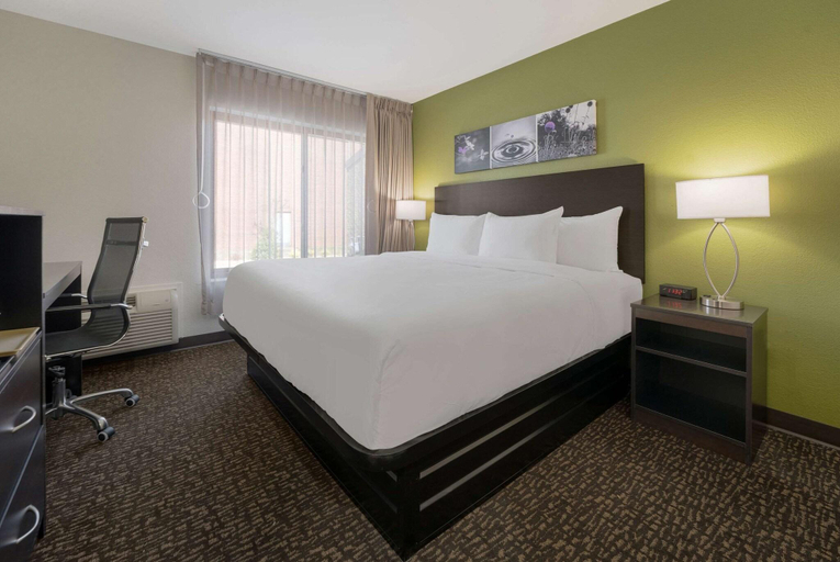 Bedroom 3, Sleep Inn Madison, Morgan