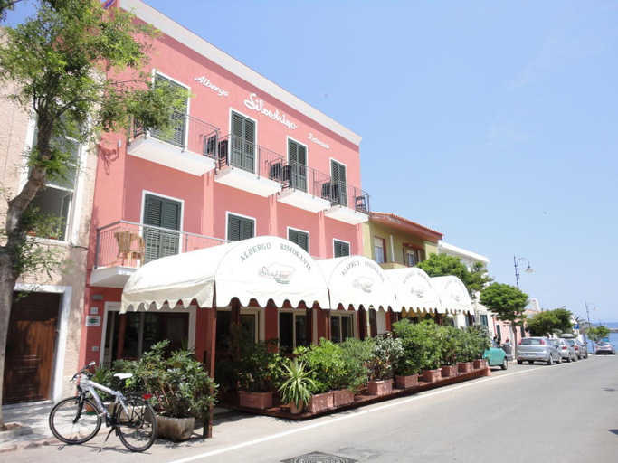 Others 4, Hotel Silvestrino, Sassari