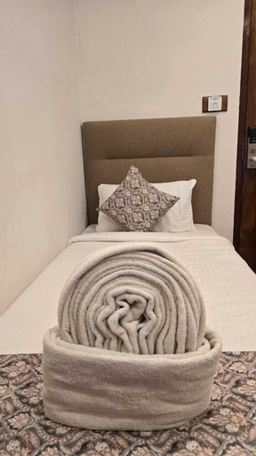 Bedroom, Hotel Maharaja - Mysore, Mysore