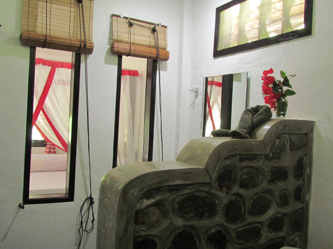 Bathroom 1, EcoTravel Cottages Bukit Lawang, Langkat