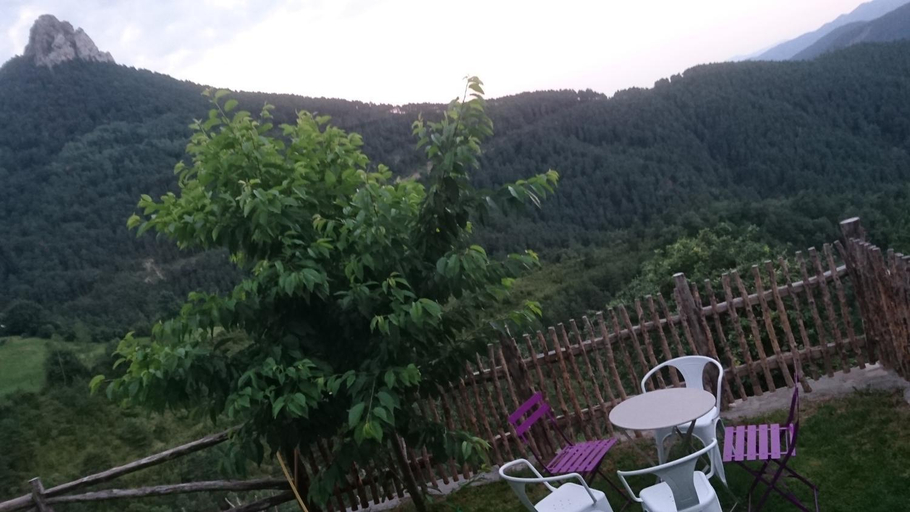 Others 5, Hotel de Montana Lamiana, Huesca