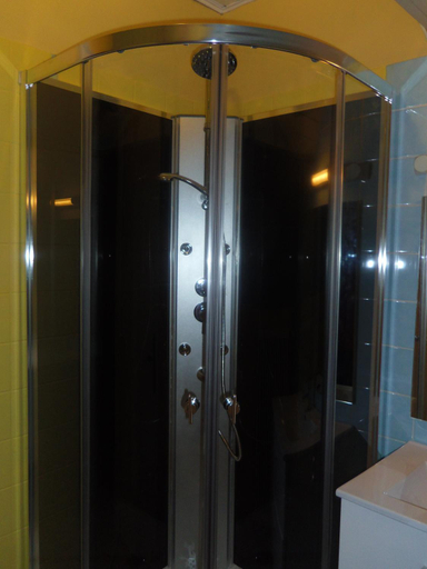Bathroom 4, Le Kalblin, Hotel Restaurant, Haut-Rhin