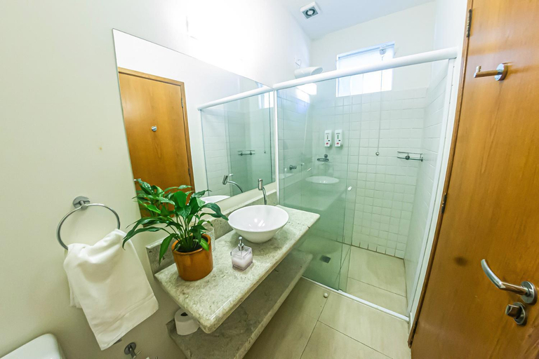 Bathroom 2, Pousada Ipe, São Sebastião