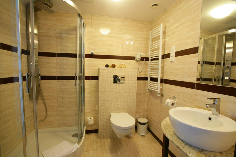 Bathroom 3, Hotel Atena Wedding, Business & Spa, Ciechanów