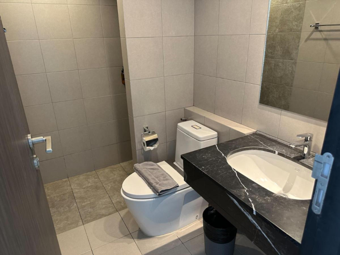 Bathroom 3, Kata Beach Poshtel Phuket, Phuket Island