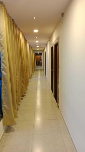 Others 4, Hotel Mahnsh Palace, Anand