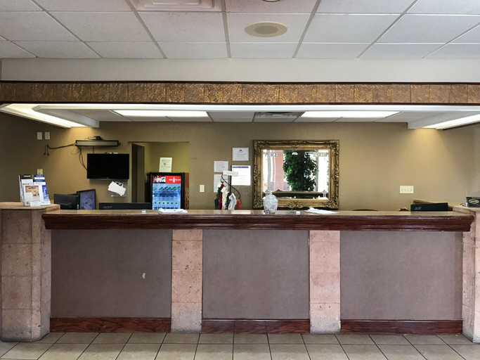 Public Area 3, Americas Best Value Inn Laredo, Webb