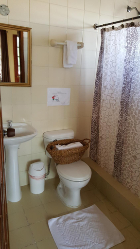 Bathroom 4, Hosteria San Carlos Tababela, Quito