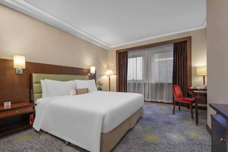 Bedroom 3, Ramada Plaza Pudong Shanghai, Shanghai