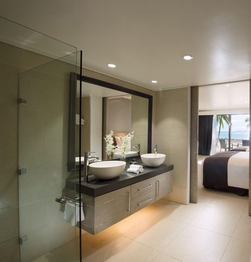 Bedroom 3, DoubleTree by Hilton Sonaisali Island, Fiji, Ba