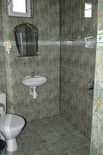Bathroom 5, Dionis Hotel, Petrich