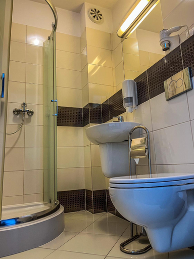 Bathroom 3, Hotel Adria, Bytom