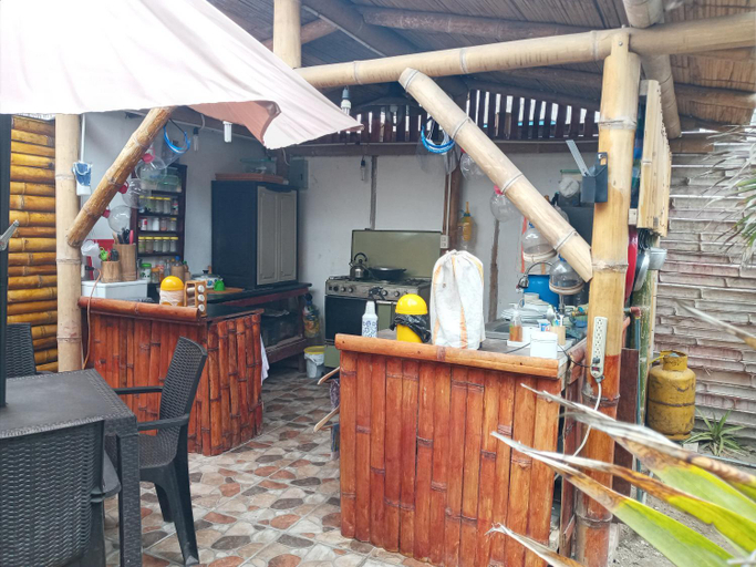 Food & Drinks 2, Cabanas Oasis de San Pablo, Santa Elena