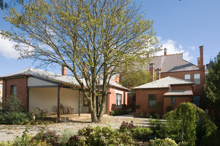 Others 2, Mollisons, Macedon Ranges - Kyneton