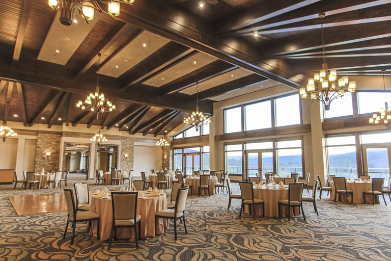 Food & Drinks 3, Liberty Mountain Lodging by Vail Resorts, Adams