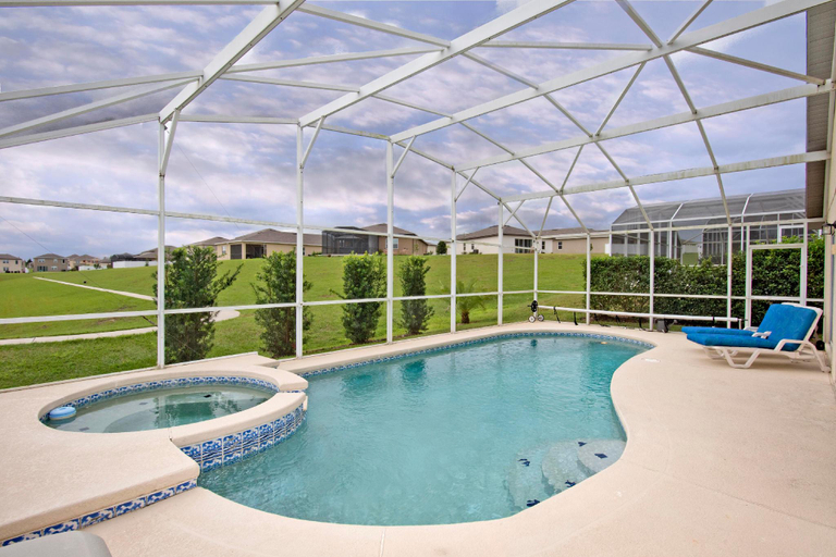 Sport & Beauty 2, A beautiful home in a peaceful community, Polk