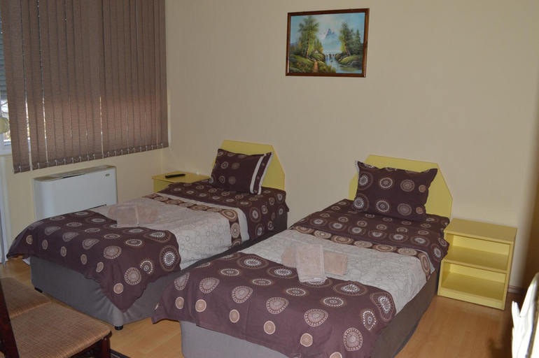 Others 3, Dionis Hotel, Petrich