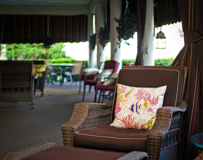 Others 3, The Ocean House, Monmouth