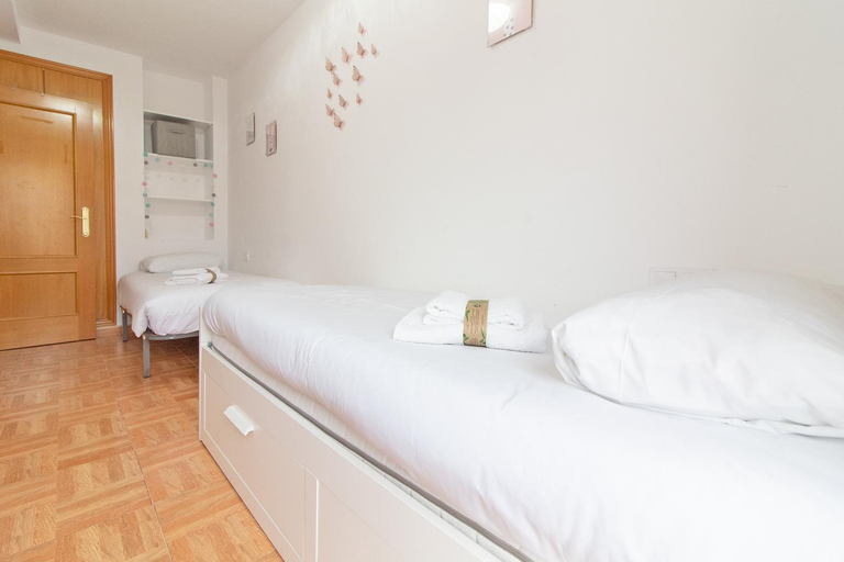 Bedroom 2, Global Vacacional, Apartamento para 5 personas con terraza y barbacoa, Valencia