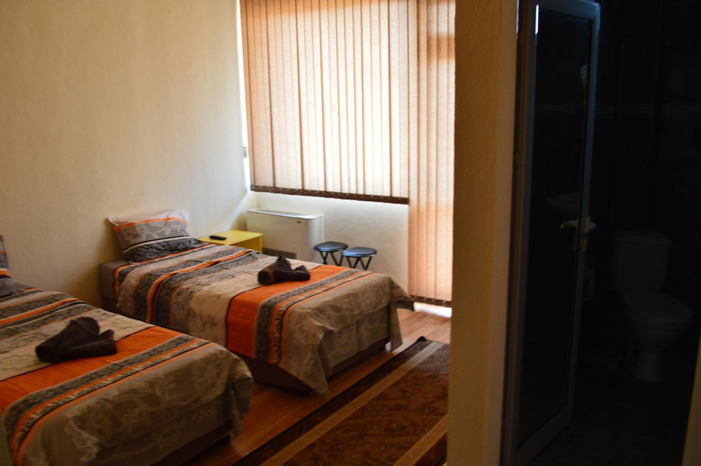 Others 4, Dionis Hotel, Petrich