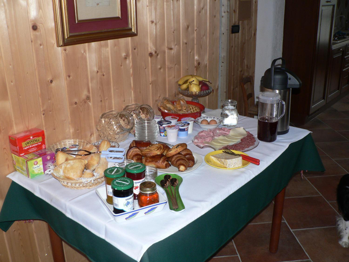 Food & Drinks 5, La Via del Sole, Torino