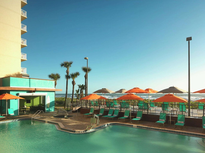 Sport & Beauty 2, DoubleTree Suites Hotel Melbourne Beach Oceanfront, Brevard