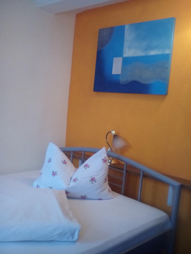 Bedroom 3, Eintracht Hotel, Calw