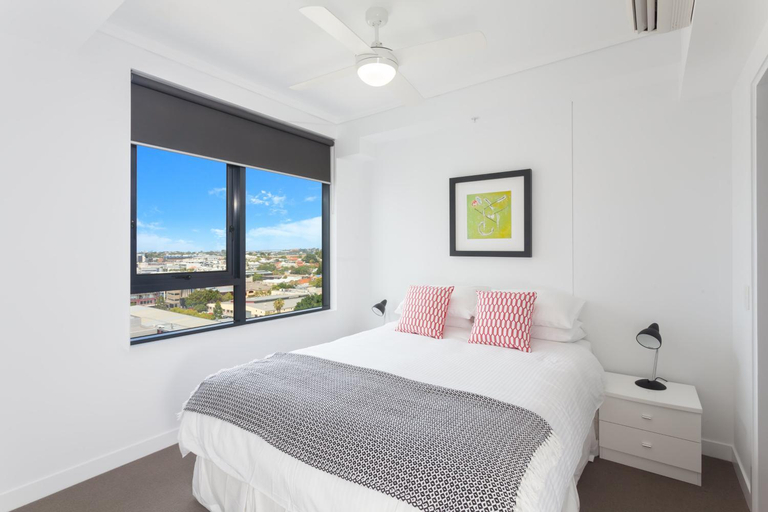 Keeping Cool on Connor - Executive 2BR Fortitude Valley apartment with pool and views, Fortitude Valley