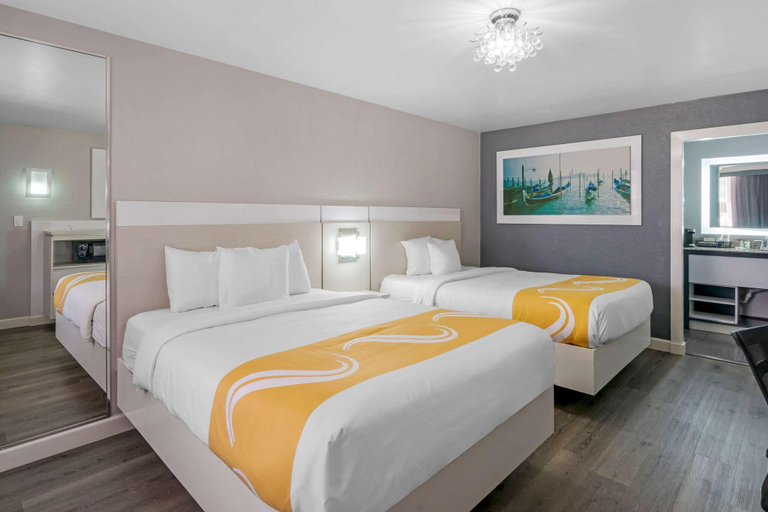 Bedroom 4, Quality Inn and Conference Center Tampa-Brandon, Hillsborough
