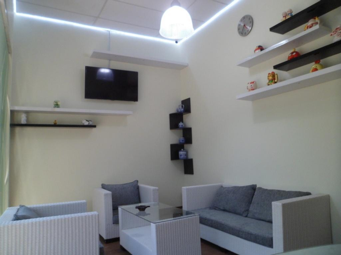 Dnk Home Cendrawasih, Makassar