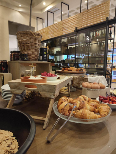 Food & Drinks 5, Messini Hotel, Peloponnese