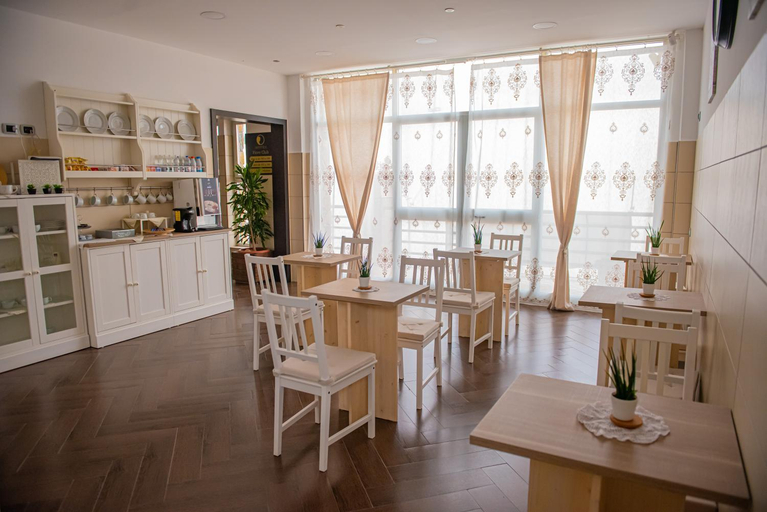 Food & Drinks 5, ARTEMIDE "Fiore Club" B&B SUITE SPA, Salerno