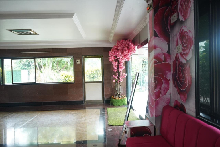 Others 5, SVR Hotel Sai Samrat, Ahmadnagar